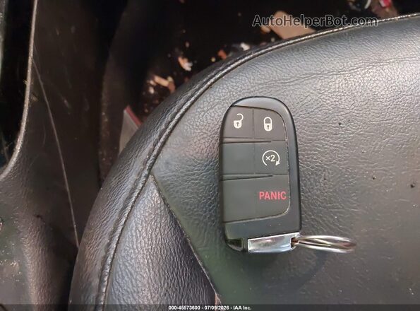 3C4NJDCB0LT127720 2020 JEEP COMPASS Серебряный Вид панели приборов