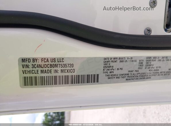 3C4NJDCB0MT535720 2021 JEEP COMPASS White Widok komory silnika