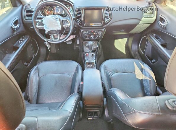 3C4NJDCB0MT600212 2021 JEEP COMPASS Black Dashboard view