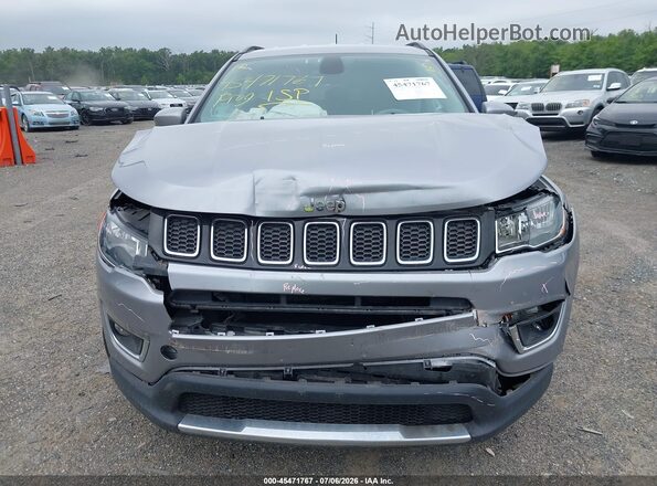 3C4NJDCB1HT611032 2017 JEEP COMPASS Gray Front view