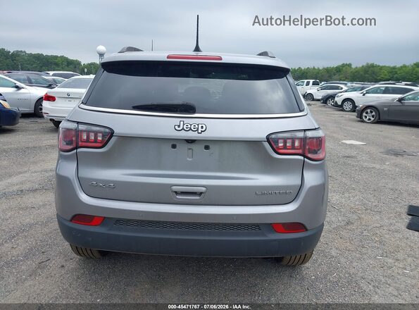 3C4NJDCB1HT611032 2017 JEEP COMPASS Gray 