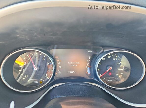 3C4NJDCB1HT664880 2017 JEEP COMPASS Black Widok zestawu wskaźników