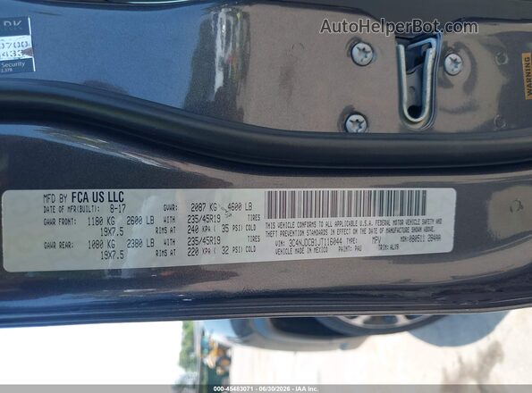 3C4NJDCB1JT116044 2018 JEEP COMPASS Gray ძრავის განყოფილების ხედი