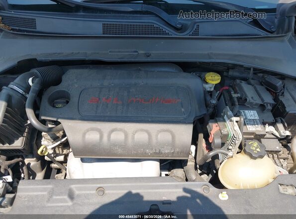 3C4NJDCB1JT116044 2018 JEEP COMPASS Gray უკანა ხედი