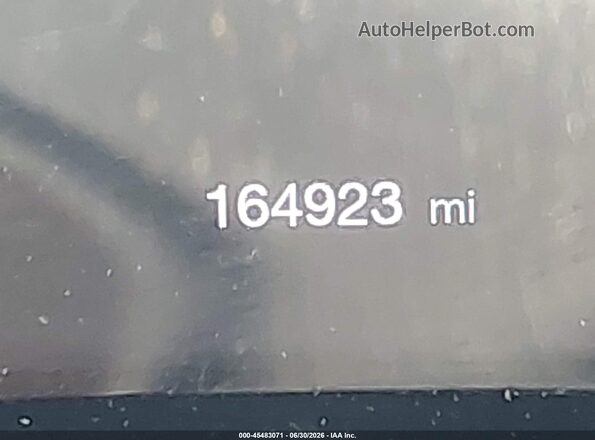 3C4NJDCB1JT116044 2018 JEEP COMPASS Gray 