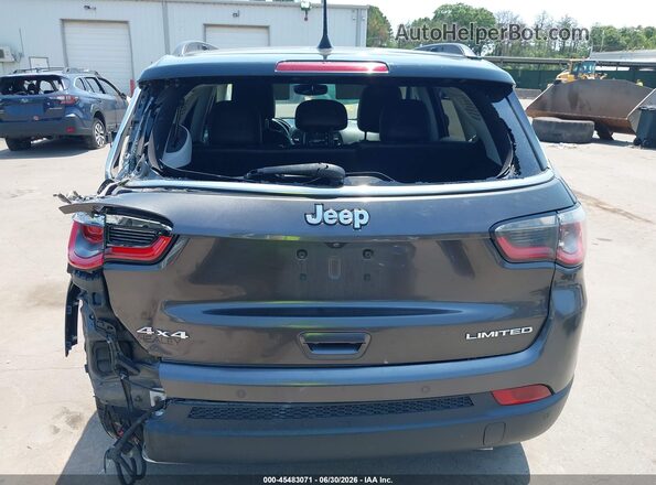 3C4NJDCB1JT116044 2018 JEEP COMPASS Gray 