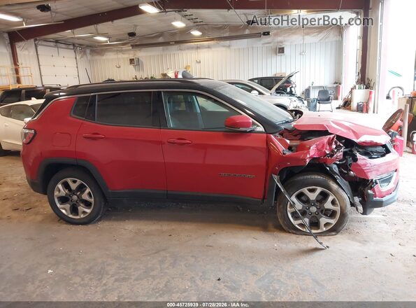 3C4NJDCB1KT812288 2019 JEEP COMPASS Красный Вид задней части салона