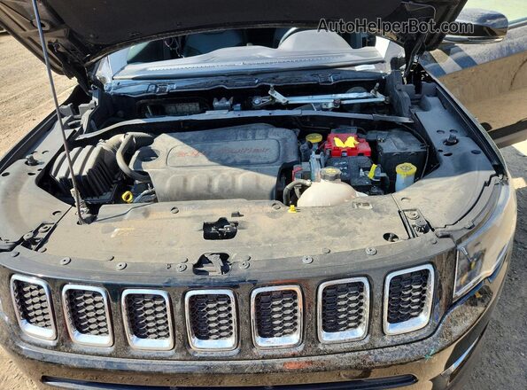 3C4NJDCB1KT842262 2019 JEEP COMPASS Black Vista del compartimento del motor