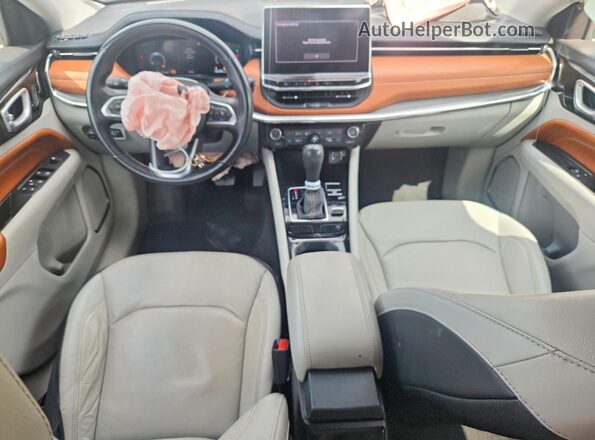3C4NJDCB1NT100965 2022 JEEP COMPASS Черный Вид панели приборов