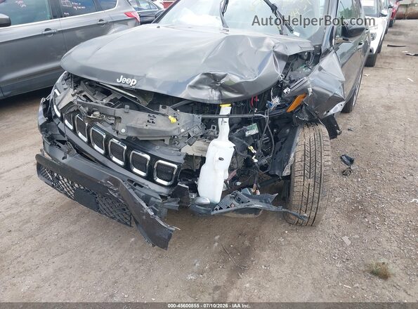 3C4NJDCB1NT128457 2022 JEEP COMPASS Gray Widok z przodu