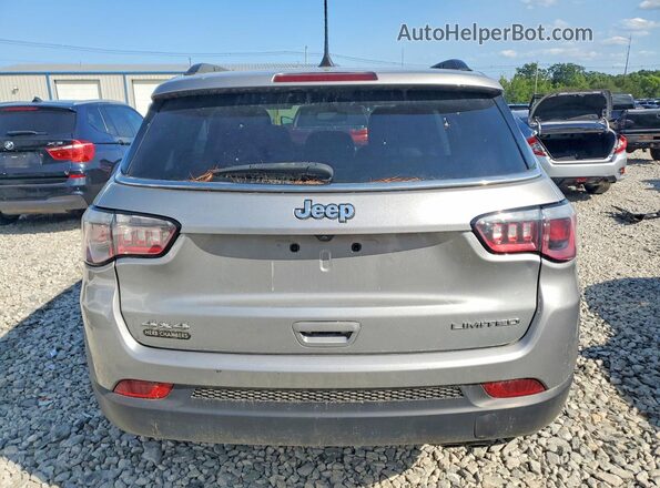 3C4NJDCB2KT639476 2019 JEEP COMPASS Silver Вид ззаду