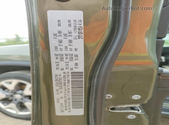 3C4NJDCB2KT827821 2019 JEEP COMPASS Зеленый Вид наклейки с VIN-кодом