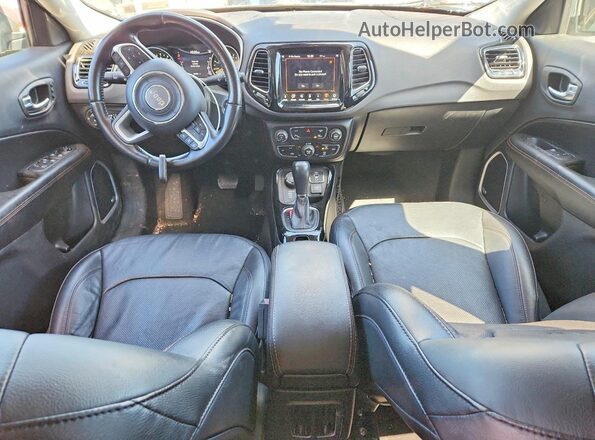 3C4NJDCB2MT536822 2021 JEEP COMPASS Gray Առջևի վահանակի տեսք