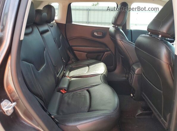3C4NJDCB2MT553460 2021 JEEP COMPASS Black უკანა სალონის ხედი