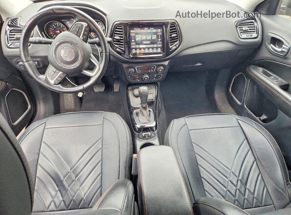 3C4NJDCB2MT572672 2021 JEEP COMPASS Gray Առջևի վահանակի տեսք