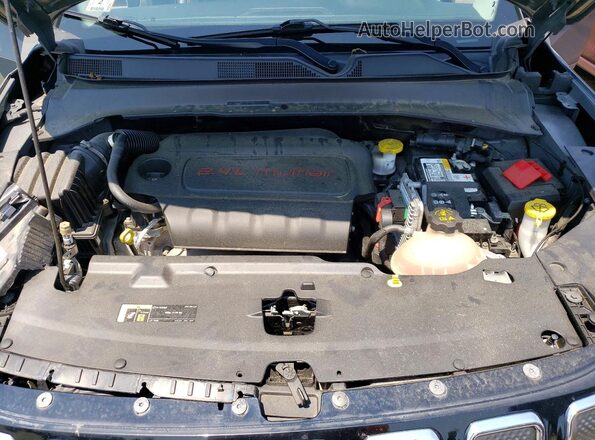 3C4NJDCB2NT110355 2022 JEEP COMPASS Gray Вид підкапотного простору