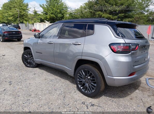 3C4NJDCB2NT181510 2022 JEEP COMPASS Silver Trasero izquierdo