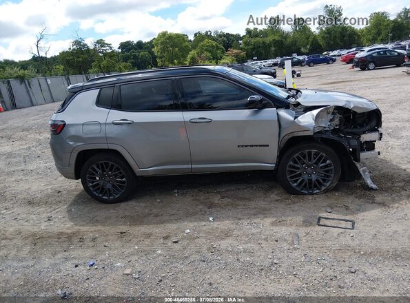 3C4NJDCB2NT181510 2022 JEEP COMPASS Silver Vista interior de 360 grados