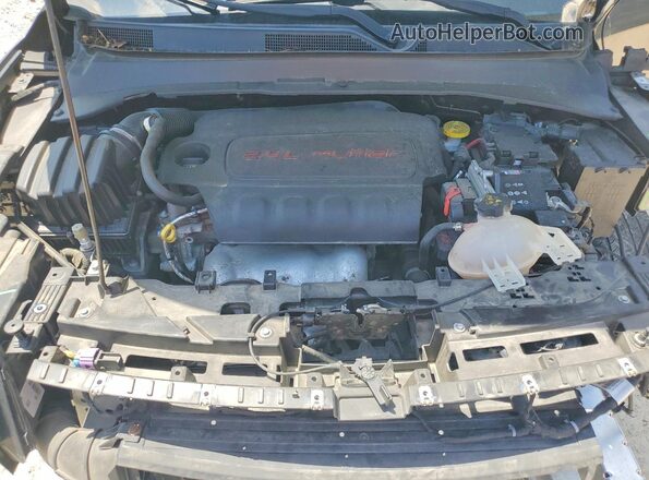 3C4NJDCB3JT266253 2018 JEEP COMPASS Серый Вид подкапотного пространства