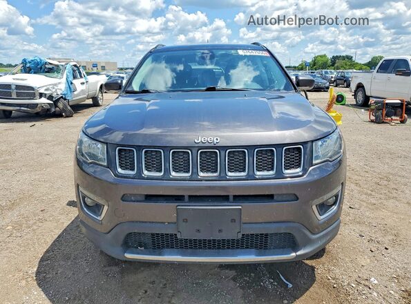 3C4NJDCB3JT282646 2018 JEEP COMPASS Gray Vista frontal