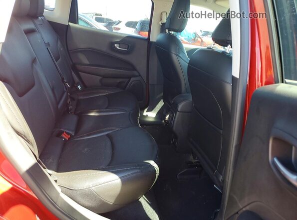 3C4NJDCB3LT228329 2020 JEEP COMPASS Red უკანა სალონის ხედი
