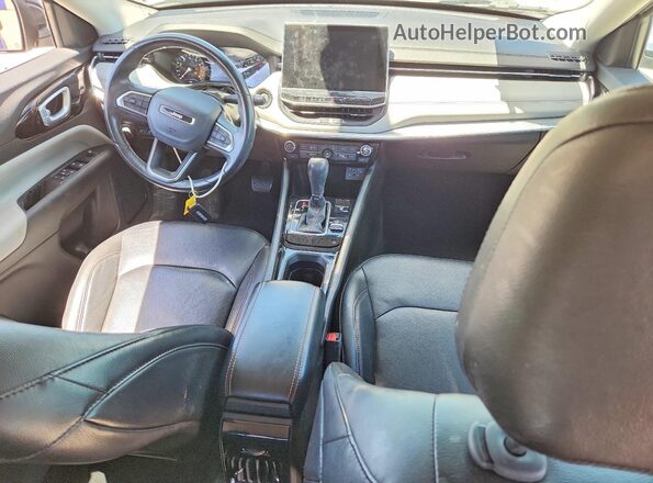 3C4NJDCB3NT153294 2022 JEEP COMPASS Gray Dashboard view