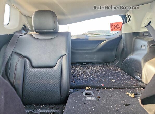 3C4NJDCB4HT631209 2017 JEEP COMPASS Черный Вид задних сидений
