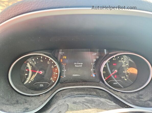 3C4NJDCB4HT631209 2017 JEEP COMPASS Черный Вид щитка приборов
