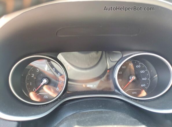 3C4NJDCB4KT826511 2019 JEEP COMPASS Green Vista del cuadro de instrumentos