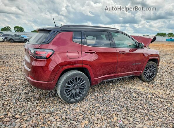 3C4NJDCB4NT215124 2022 JEEP COMPASS Burgundy Задня права чверть