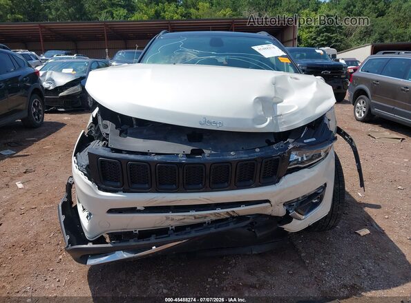 3C4NJDCB5HT688910 2017 JEEP COMPASS White Դիմացի տեսք