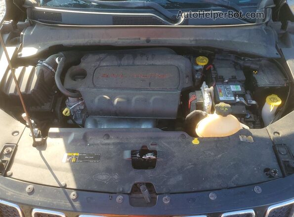 3C4NJDCB5JT104706 2018 JEEP COMPASS Серый Вид задней части салона