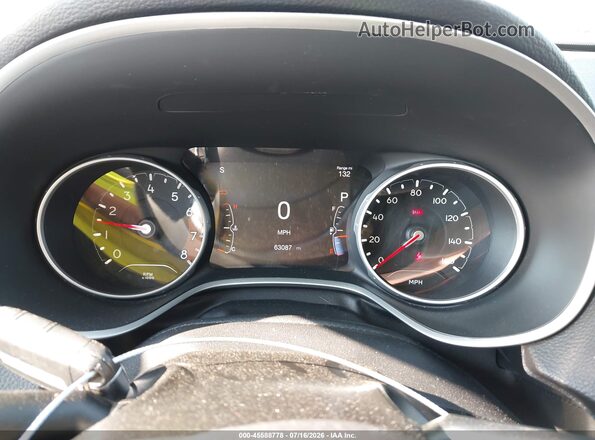 3C4NJDCB5JT457124 2018 JEEP COMPASS White Вид задніх сидінь