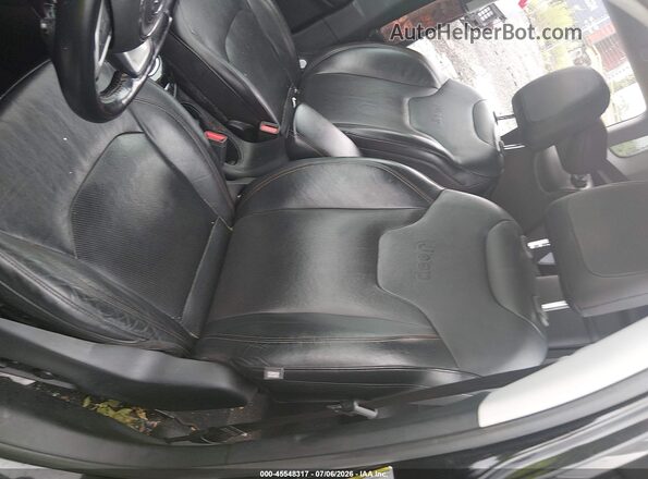 3C4NJDCB6JT131848 2018 JEEP COMPASS Black 