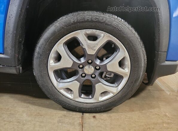 3C4NJDCB6MT586221 2021 JEEP COMPASS Синий Панорамный вид салона 360°