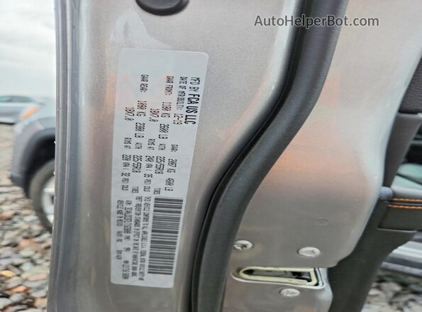 3C4NJDCB7LT163808 2020 JEEP COMPASS Серебряный Вид подкапотного пространства