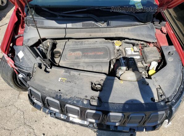 3C4NJDCB7NT162970 2022 JEEP COMPASS Красный Вид подкапотного пространства