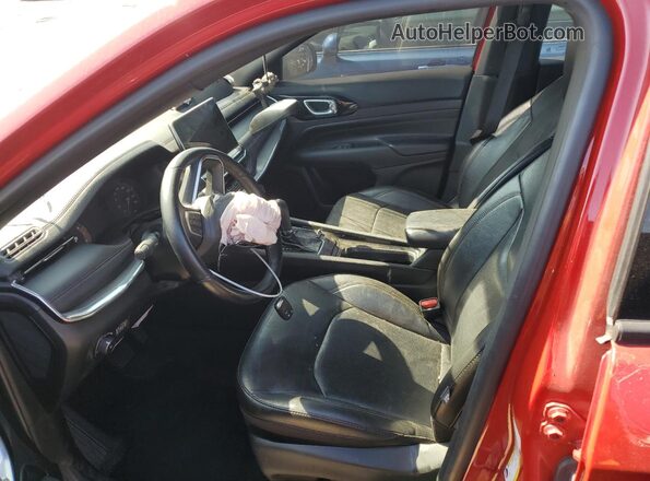 3C4NJDCB7NT162970 2022 JEEP COMPASS Красный Вид салона спереди