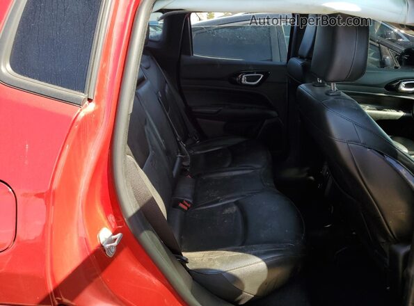 3C4NJDCB7NT162970 2022 JEEP COMPASS Красный Вид задней части салона