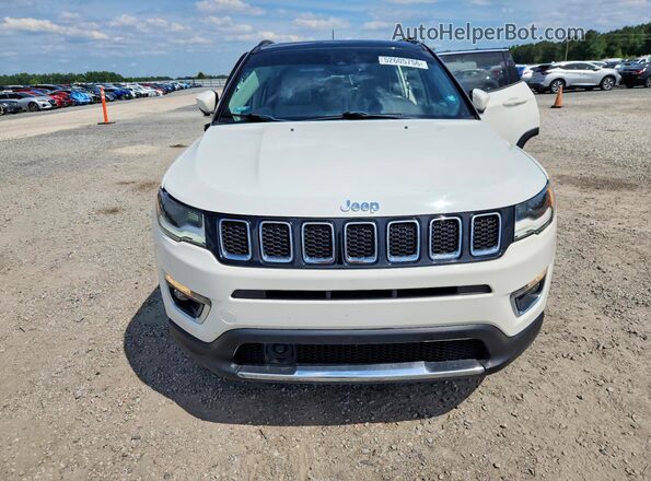 3C4NJDCB8JT114923 2018 JEEP COMPASS White Front view