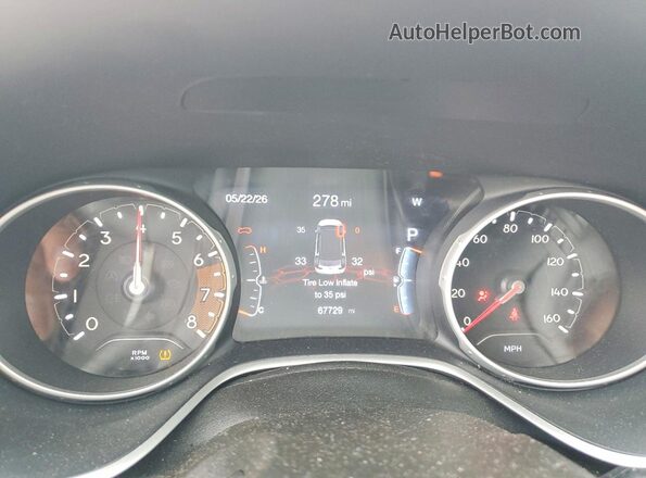 3C4NJDCB9KT812670 2019 JEEP COMPASS Red ხელსაწყოთა პანელის ხედი