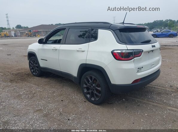 3C4NJDCB9LT119261 2020 JEEP COMPASS White Rear left
