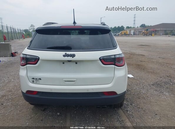3C4NJDCB9LT119261 2020 JEEP COMPASS White 