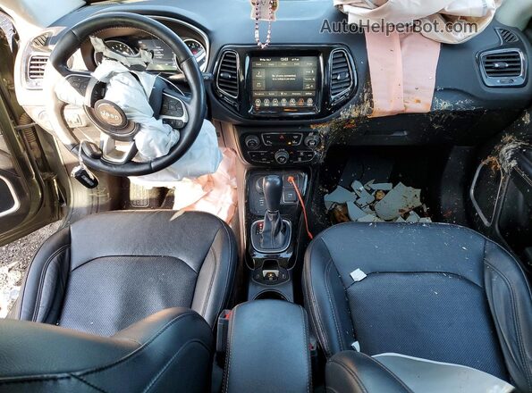 3C4NJDCB9MT542133 2021 JEEP COMPASS Green Vista del salpicadero