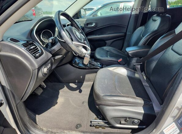 3C4NJDCB9MT583345 2021 JEEP COMPASS Silver წინა სალონის ხედი