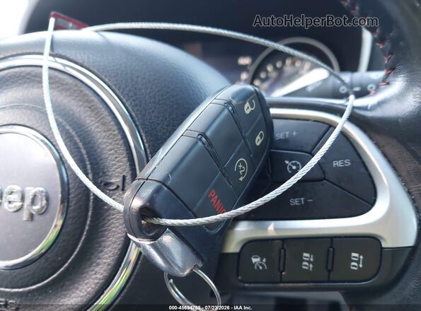 3C4NJDCB9MT605019 2021 JEEP COMPASS Gray Առջևի վահանակի տեսք