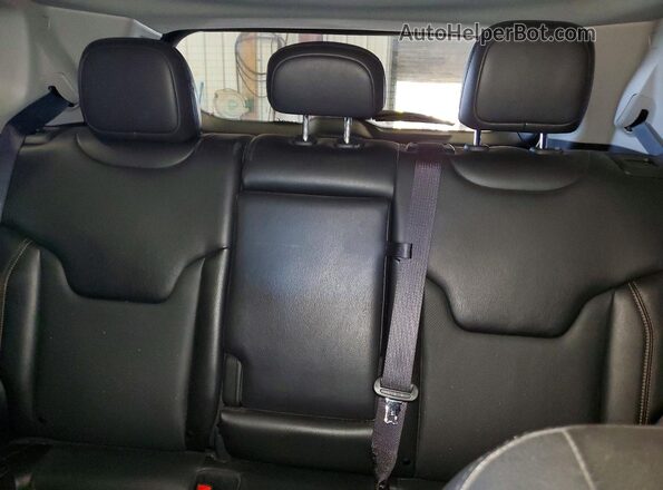 3C4NJDCB9NT146494 2022 JEEP COMPASS Белый Вид задних сидений