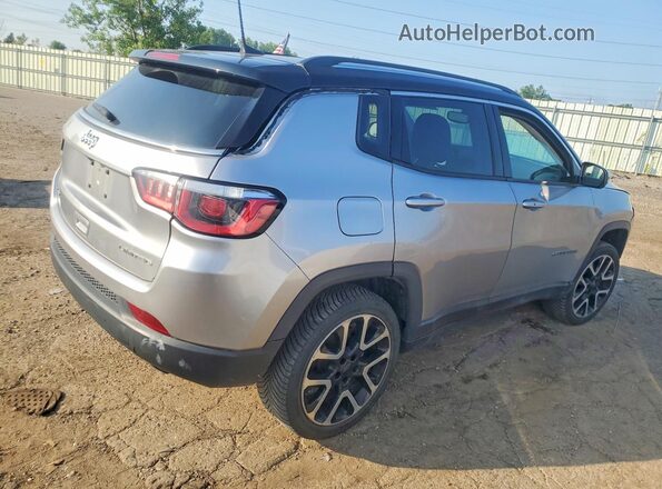 3C4NJDCBXJT342700 2018 JEEP COMPASS Серебряный Задняя правая четверть