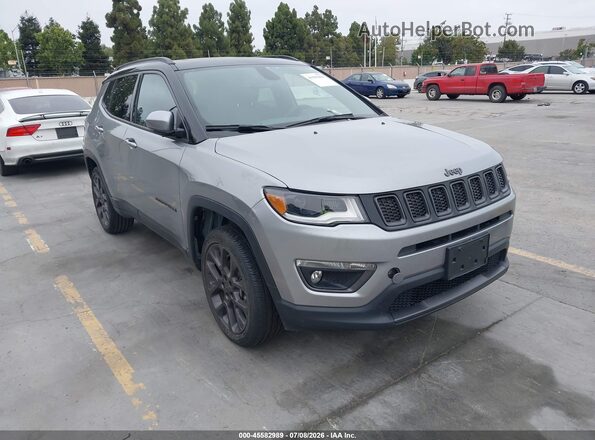 3C4NJDCBXLT242759 2020 JEEP COMPASS Silver Vista frontal