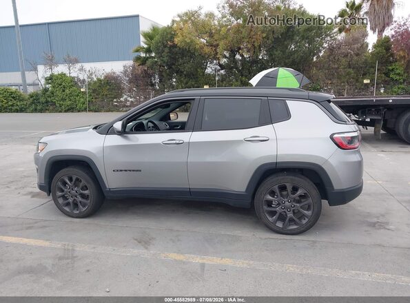 3C4NJDCBXLT242759 2020 JEEP COMPASS Silver Vista interior de 360 grados